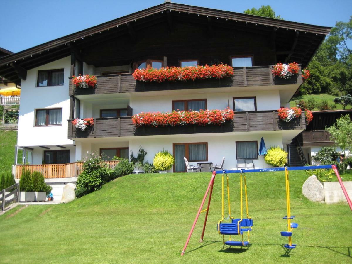 Appartements Bachler Brixen im Thale Buitenkant foto